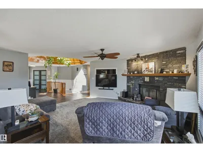 16315 99 ST NW photo 17