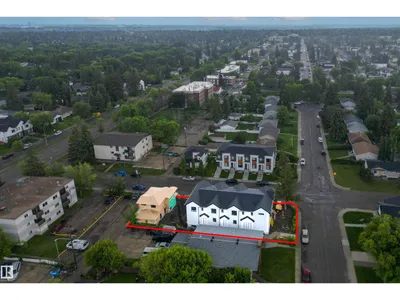 14930 94 AV NW photo 17