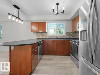 #206 260 LEWIS ESTATES BV NW photo 17