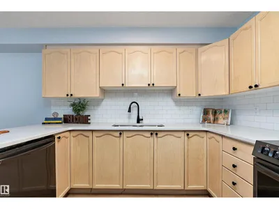 #124 15499 CASTLE DOWNS RD NW photo 25