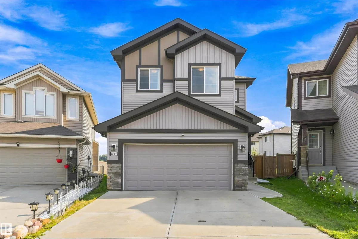 1103 26 AV NW exterior