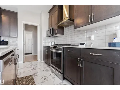 1103 26 AV NW photo 12