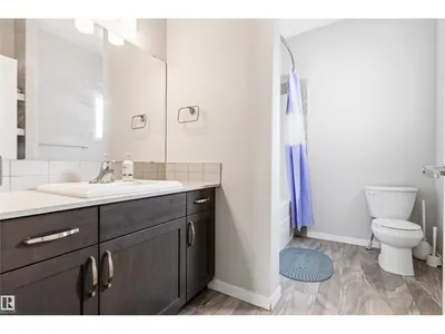 1103 26 AV NW photo 16