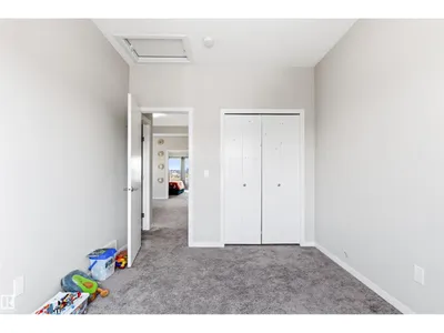 1103 26 AV NW photo 19
