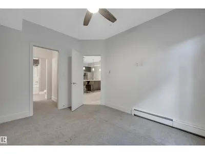 #105 10030 83 AV NW photo 14
