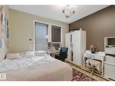 10416 69 AV NW photo 35