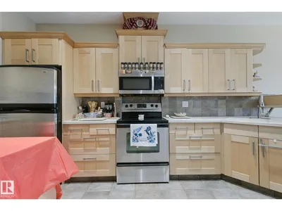 10416 69 AV NW photo 20