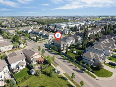 704 172 ST SW photo 40