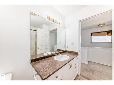 11727 83 ST NW photo 41