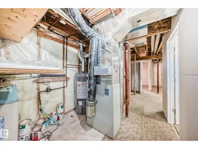 11727 83 ST NW photo 51