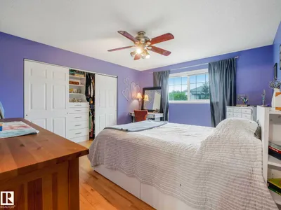 4031 38 Street NW photo 20