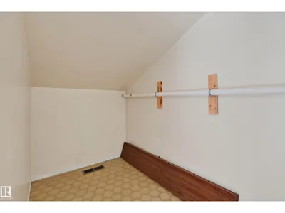 #304 24 ALPINE PL photo 28