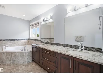 427 Windermere RD NW photo 39