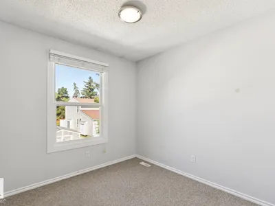 6356 184 ST NW NW photo 12