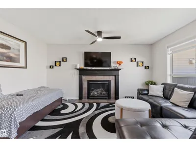 3760 12 ST NW photo 13