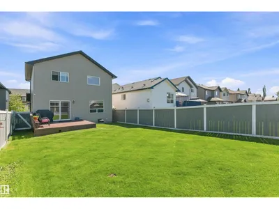 3760 12 ST NW photo 42