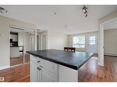 #1123 330 Clareview Station DR NW photo 12