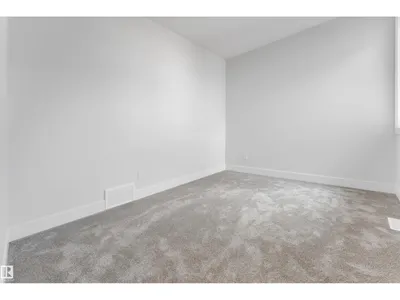 47 Norwyk WY photo 32