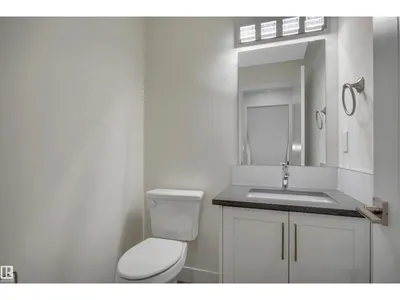 #4 9250 156 AV NW photo 20