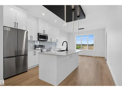 1911 48 ST SW photo 6