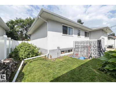 10623 75 ST NW photo 58