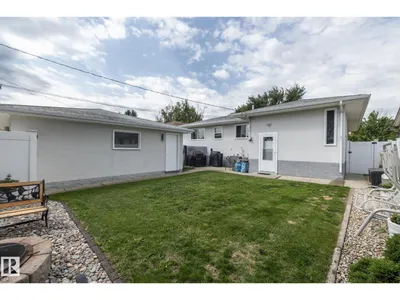 10623 75 ST NW photo 61