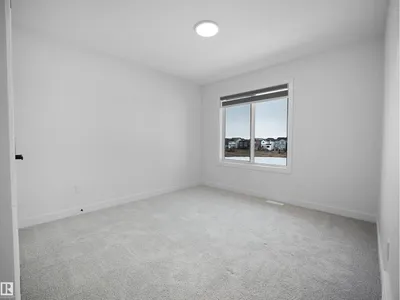 19066 20A AV NW photo 41