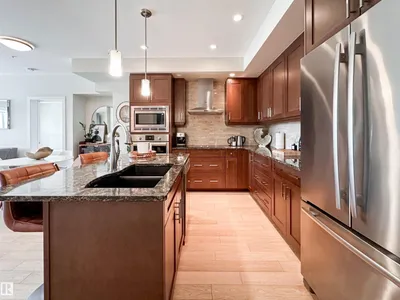 #718 200 BELLEROSE DR photo 5