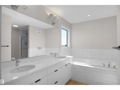 7103 50A AV photo 25
