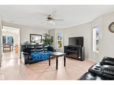 204 84 ST SW photo 4