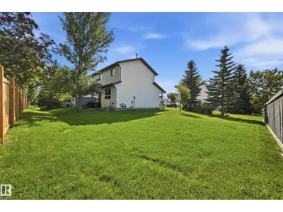 #1 3 GROVE MEADOW DR photo 30