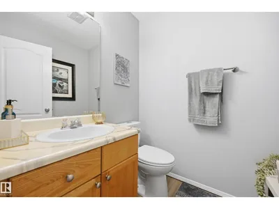 #1 3 GROVE MEADOW DR photo 7