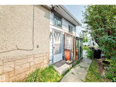 9031 150 ST NW photo 48