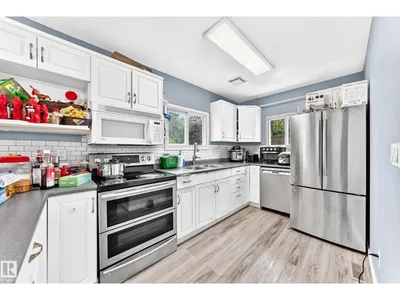 9031 150 ST NW photo 12