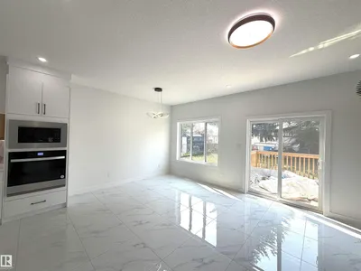1314 35 ST NW photo 19