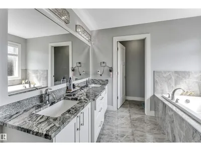 2639 17 AV NW photo 35