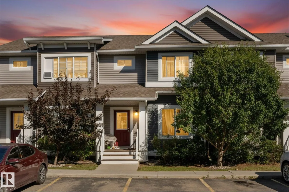 #2 5203 149 AV NW exterior