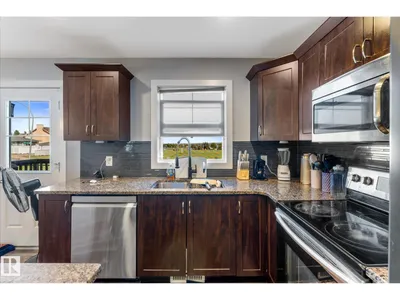 #2 5203 149 AV NW photo 9