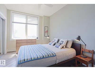 #1004 10504 99 AV NW photo 18