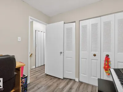 11368 139 AV NW photo 20