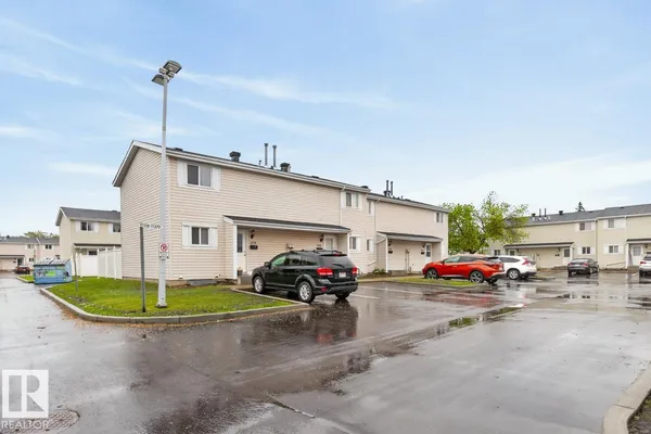 11368 139 AV NW photo 3
