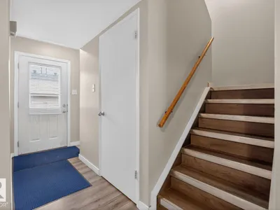 11368 139 AV NW photo 4