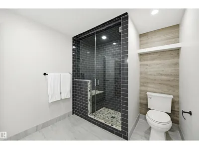 439 ROONEY CR NW photo 40