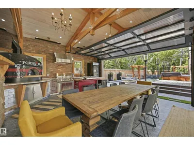 439 ROONEY CR NW photo 60