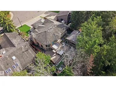 439 ROONEY CR NW photo 69