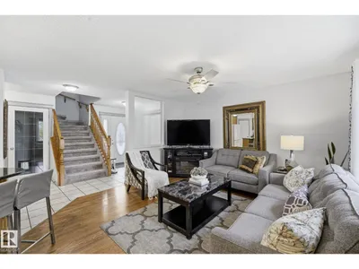 3231 28A AV NW photo 9