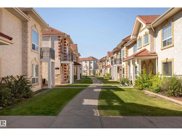 #72 13825 155 AV NW, Edmonton