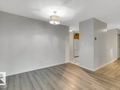 #307 9760 176 ST NW NW photo 10