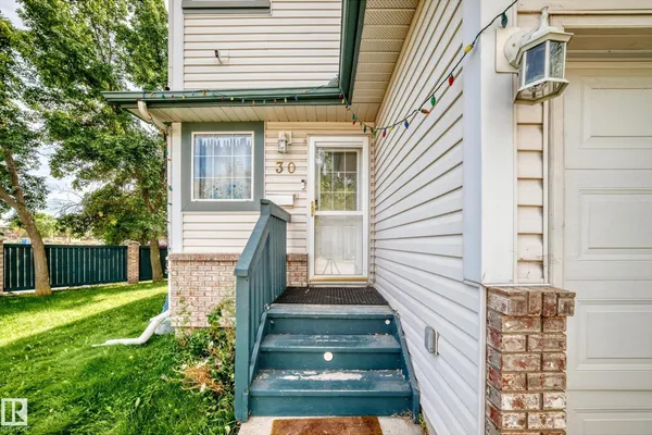 #30 300 HOOPER CR NW photo 3