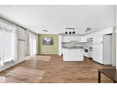 #30 300 HOOPER CR NW photo 8